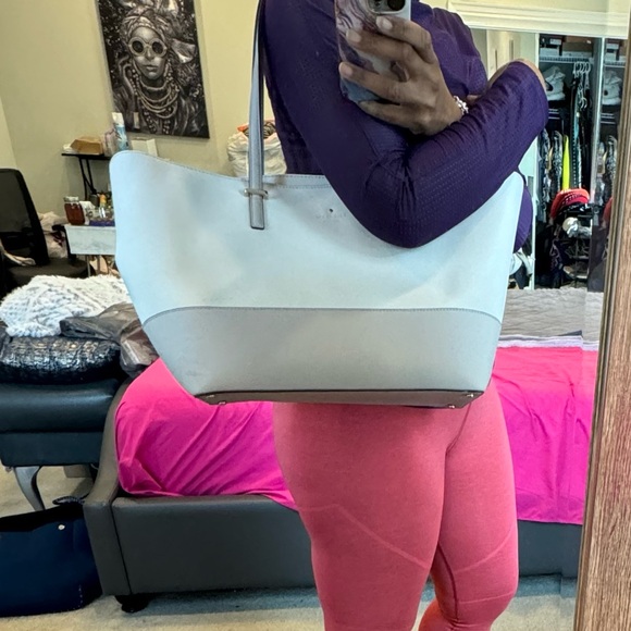 Kate Spade tote - Picture 3 of 5